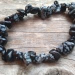 zapestnica snezinkasti obsidian