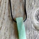 Obesek aventurin neobdelan