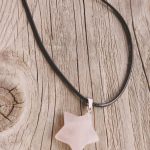 Obesek roževec Zvezda